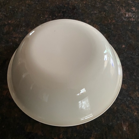 1 Corelle Sandstone 1 Quart Serving Bowl - Picture 9 of 11